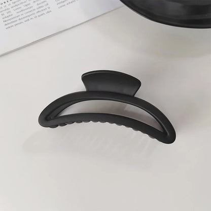 Elegant Geometric Hair Claw Clip – Black Toothed Hair Clip for Long Hair
