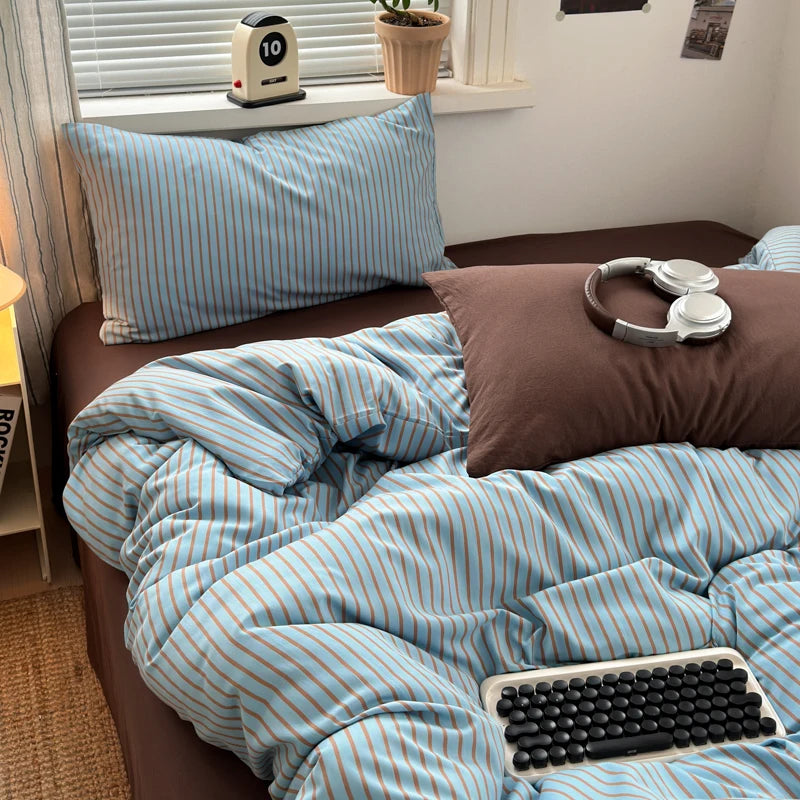 Blue & Brown Striped Duvet Cover Set – 3-Piece Soft Bedding Set with Pillowcases