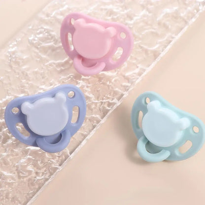 Silicone Baby Pacifier with Storage Case – Safe Soother (0–12 Months)