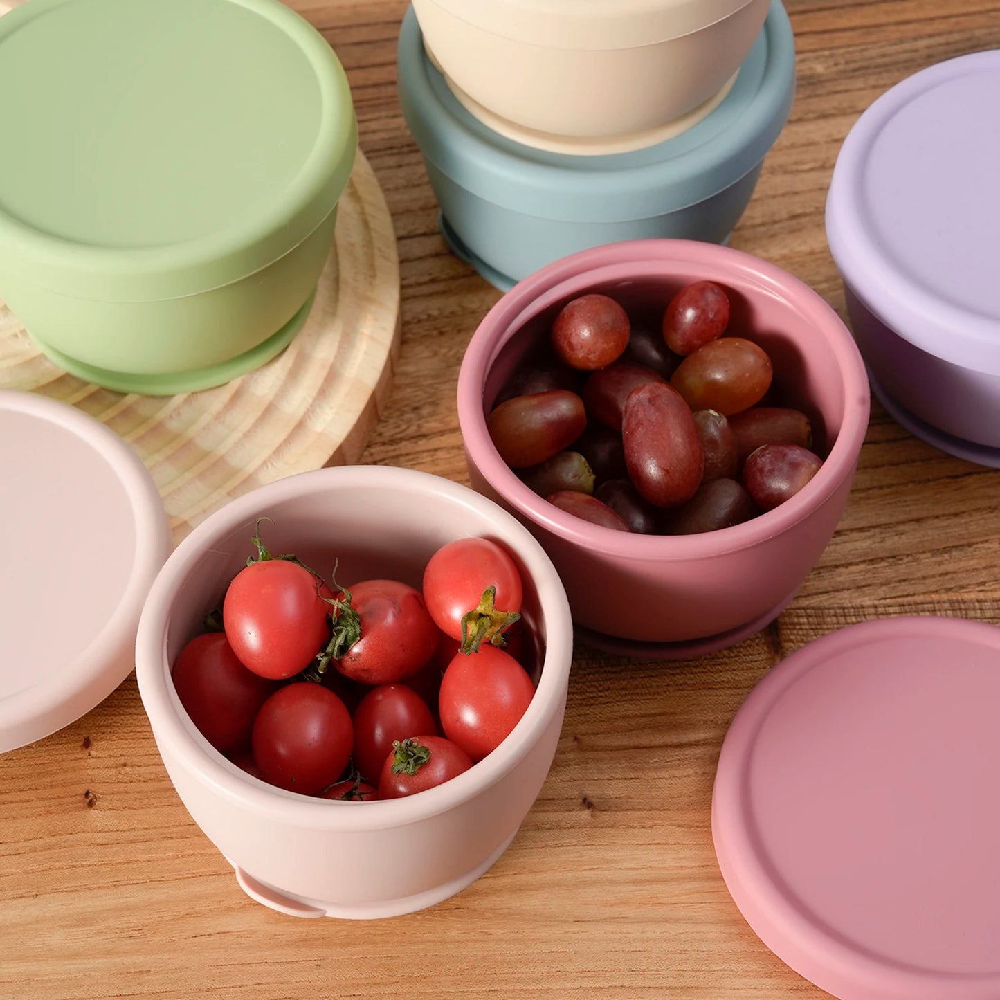 Silicone Baby Suction Bowl with Lid – Portable Feeding & Food Storage Bowl