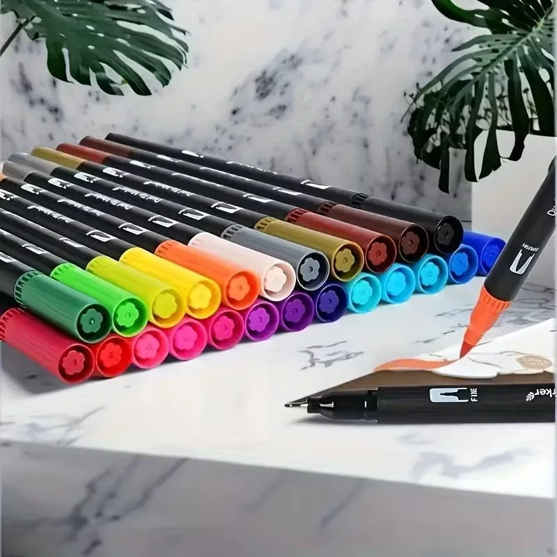 Double-Ended Watercolour Marker 24 Set – Dual Tip Art Pens for Drawing & Crafts