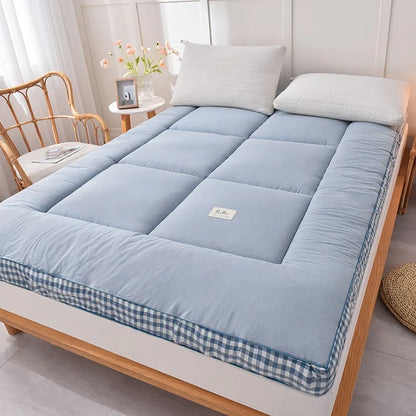 Foldable Japanese-Style Futon Mattress – 10cm Portable Floor & Guest Bed