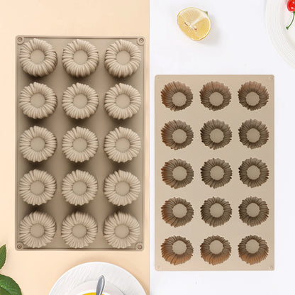 15-Cavity Silicone Mousse Mould – Mini Layered Dessert & Cake Mould
