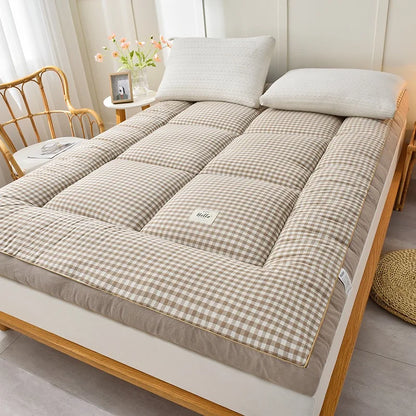 Foldable Japanese-Style Futon Mattress – 10cm Portable Floor & Guest Bed
