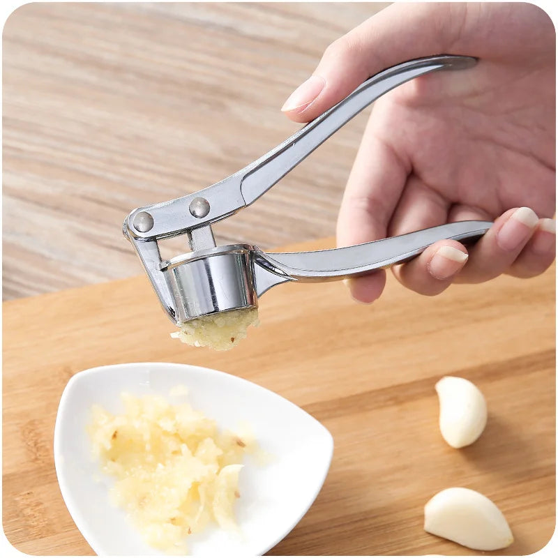Stainless Steel Garlic Press – Manual Garlic Crusher & Mincer