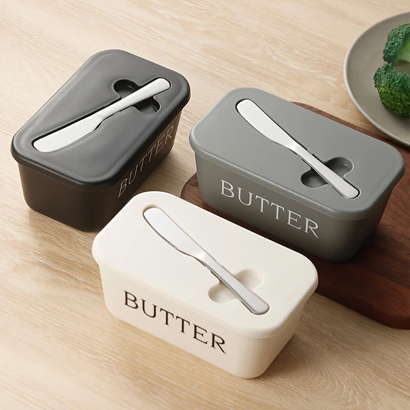 Butter Dish with Lid & Spreader Knife – Covered Butter Storage Container (16.7cm)