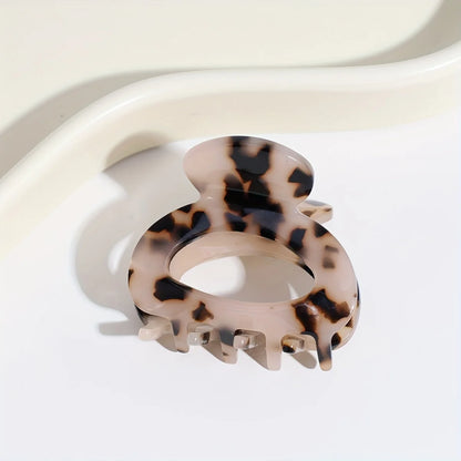 Elegant Oval Hair Claw Clip
