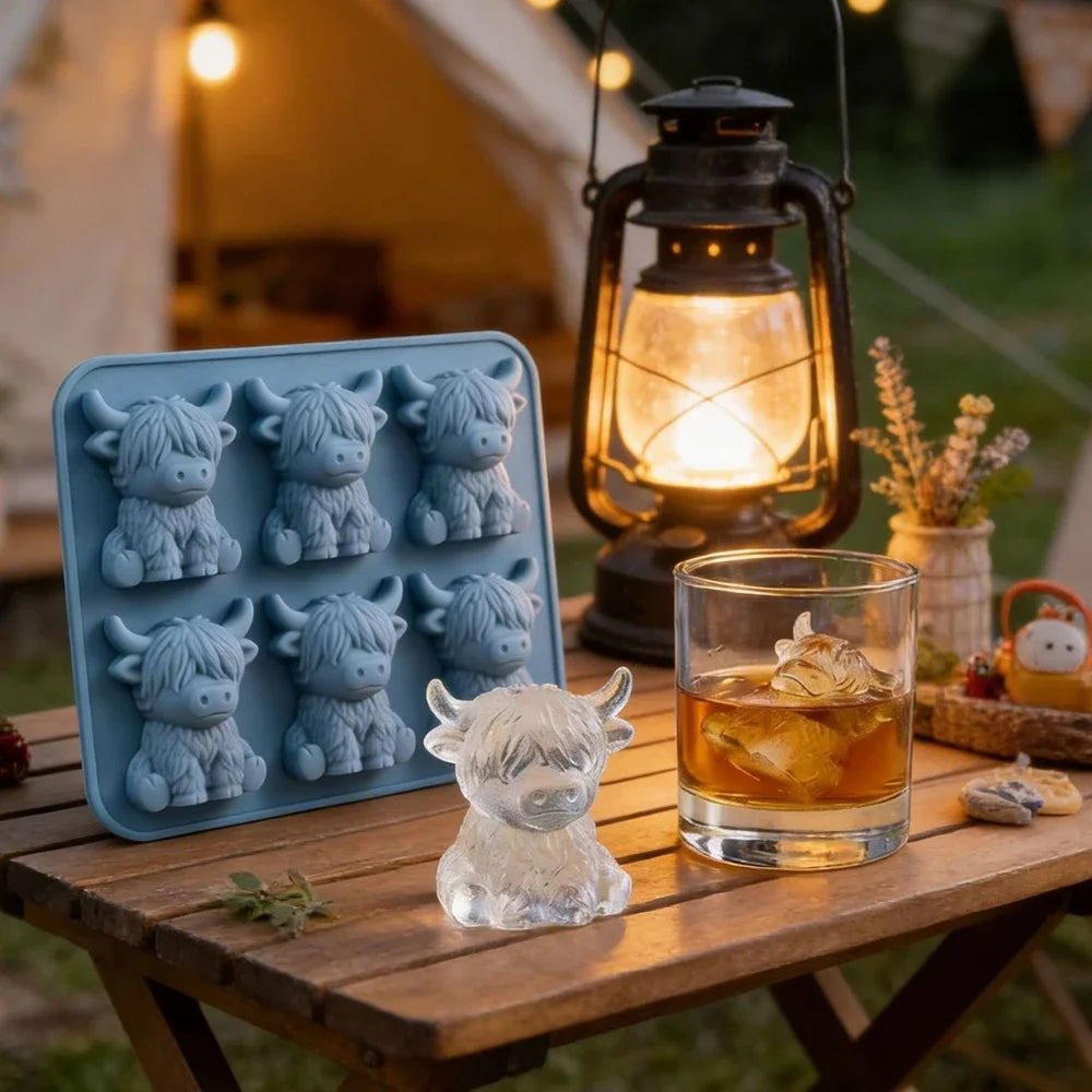 Highland Cow Silicone Ice Cube Mould – Cute 3D Ice Tray for Drinks & Cocktails