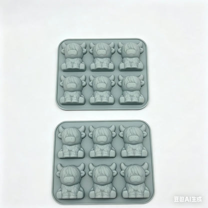 Highland Cow Silicone Ice Cube Mould – Cute 3D Ice Tray for Drinks & Cocktails
