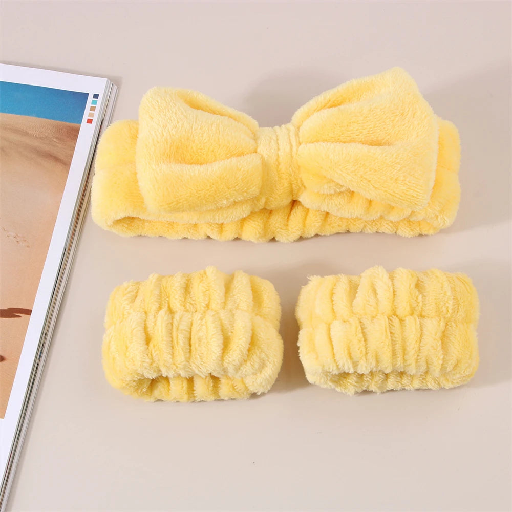 3-Piece Spa Headband & Wristband Set – Soft Absorbent Face Washing & Skincare Accessories