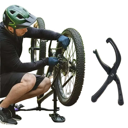 Bicycle Tyre Repair Kit with Tire Levers, Patches & Mini Pump