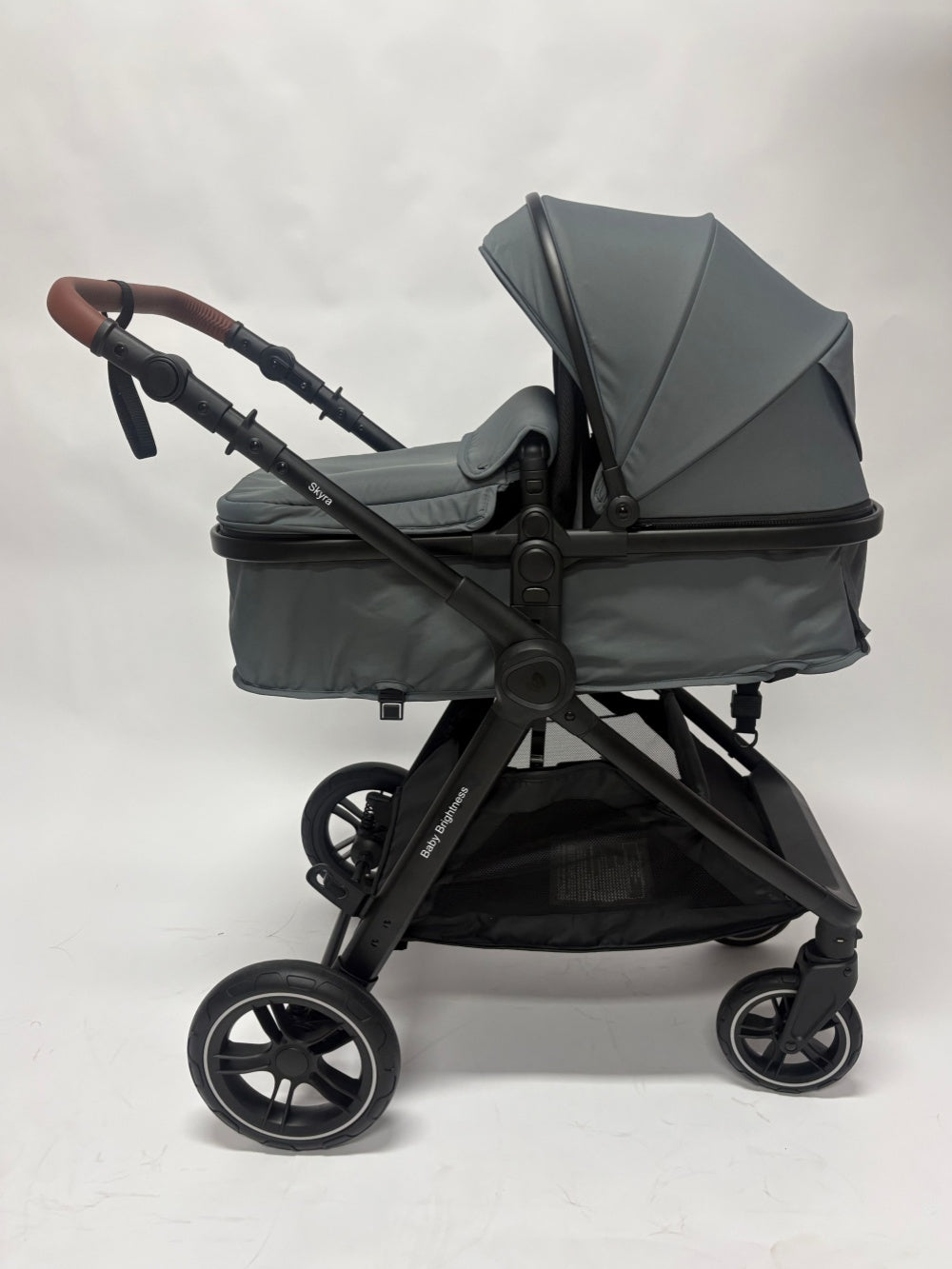 Pre-order Baby Brightness Newborn 4-in-1 Travel System with Bassinet, Capsule, ISOFIX Base & 360° Rotating Car Seat – Grey