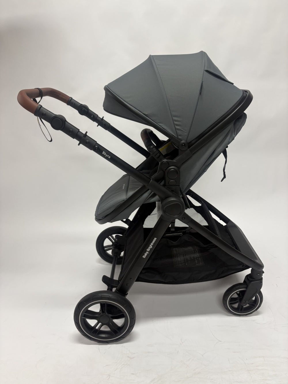 Pre-order Baby Brightness Newborn 4-in-1 Travel System with Bassinet, Capsule, ISOFIX Base & 360° Rotating Car Seat – Grey