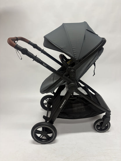 Pre-order Baby Brightness Newborn 4-in-1 Travel System with Bassinet, Capsule, ISOFIX Base & 360° Rotating Car Seat – Grey