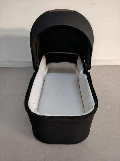 Newborn Pram – EasyGo 1+ Three Wheel Stroller with Carrycot and Car Seat (Grey)