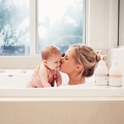 MooGoo - 2-in-1 Natural Bubbly Wash