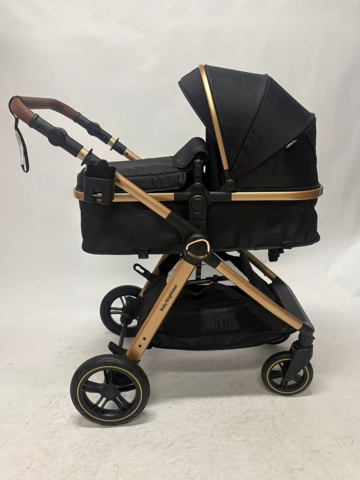 Pre-order Baby Brightness Newborn 4-in-1 Travel System with Bassinet, Capsule, ISOFIX Base & 360° Rotating Car Seat – Black