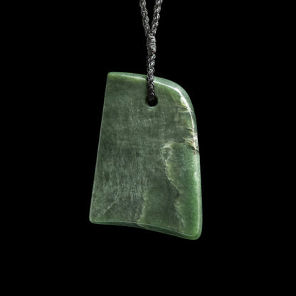 Jade rei niho handcrafted pendant Necklace