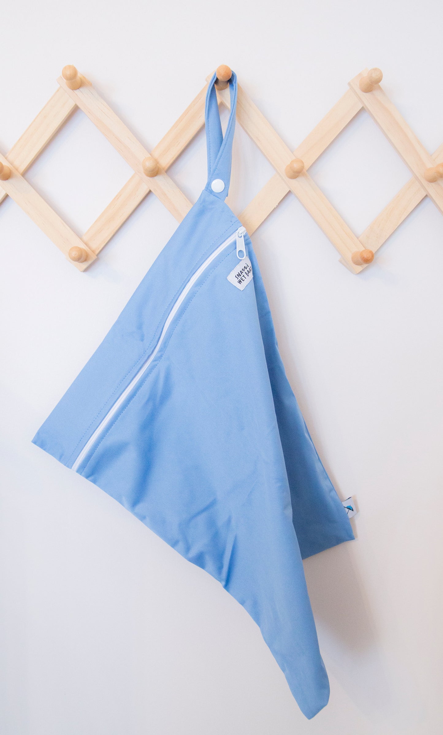 Snazzi Reusable Wet Bags – Medium by Brolly Sheets