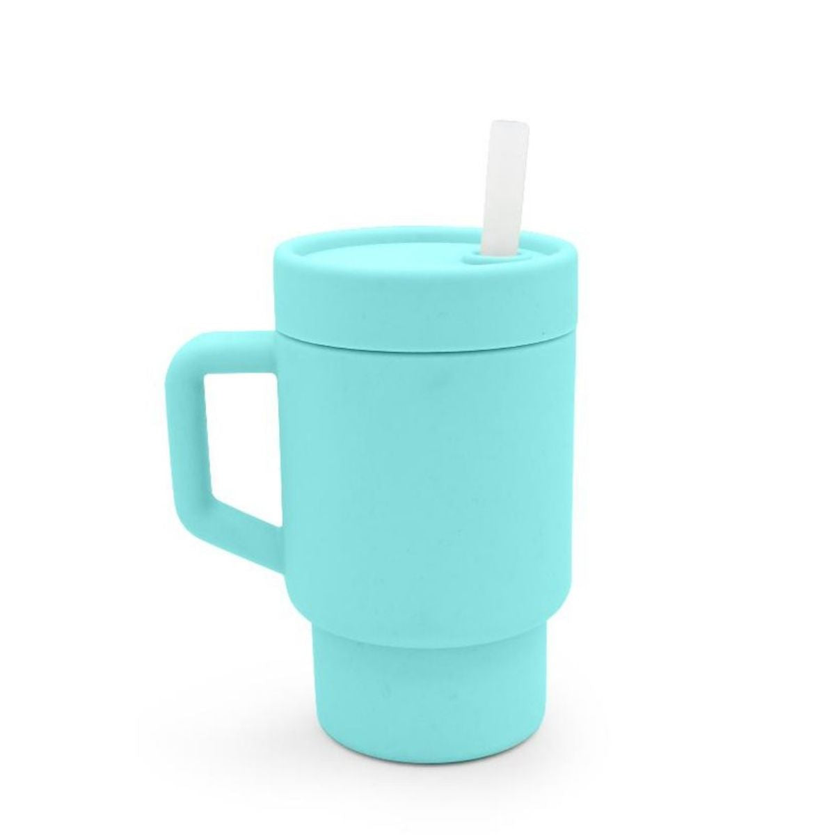 A blue silicone tumbler that can hold up to 265mls. Perfect for children ages 1-8. Comes with a sippy straw and a chunky handle.