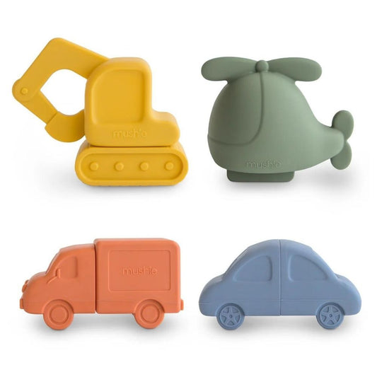 A set of 4 mould free bath toys for kids to play with in the bath.