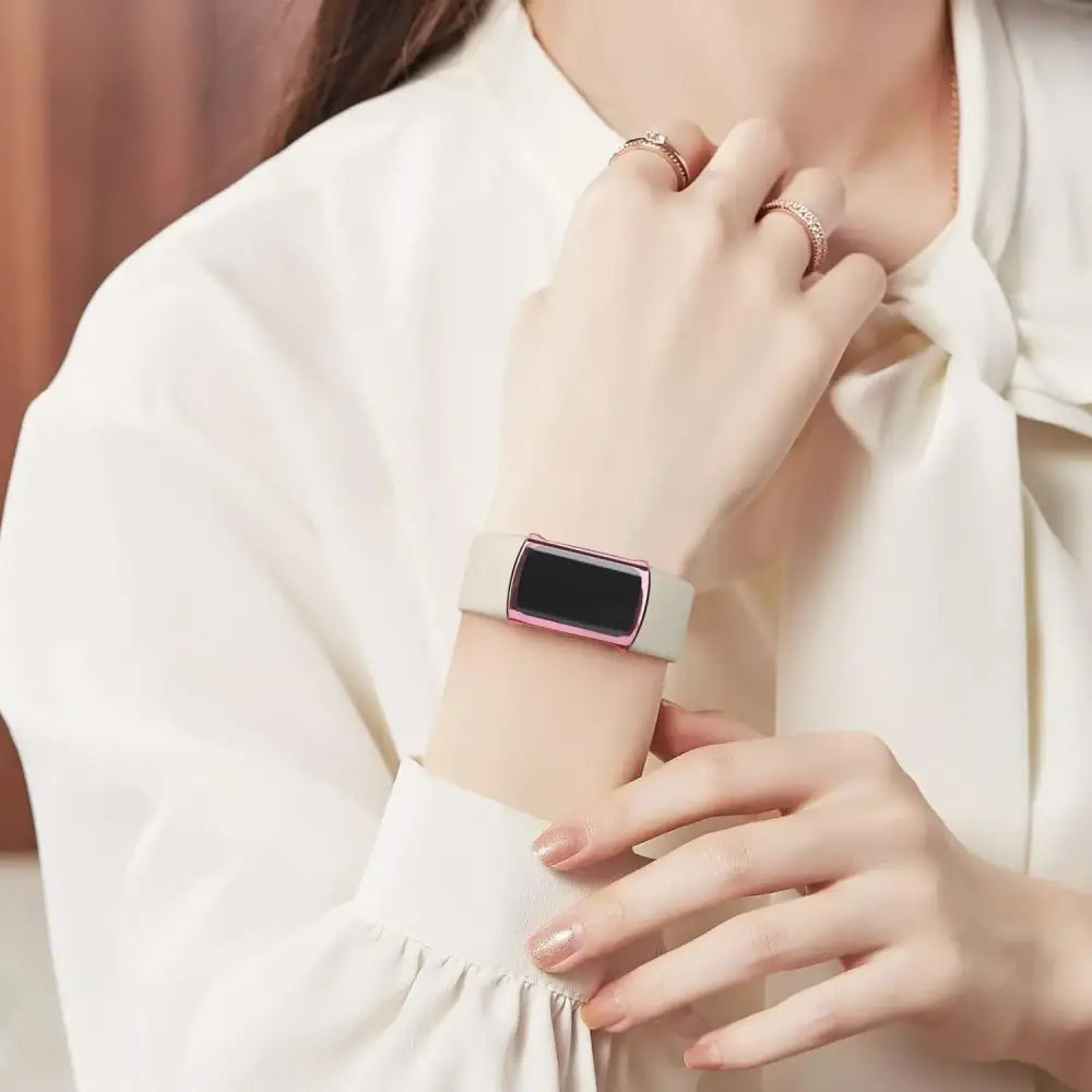 Protective Case for the Fitbit Charge 6