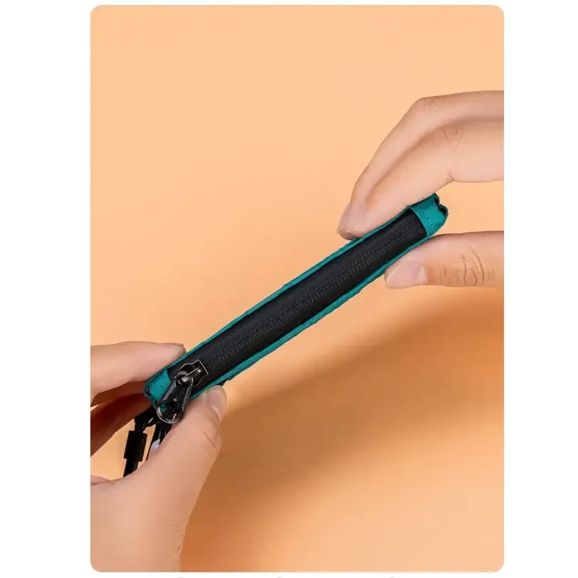 Ultra-Light Mini Card Wallet with Hang Lock
