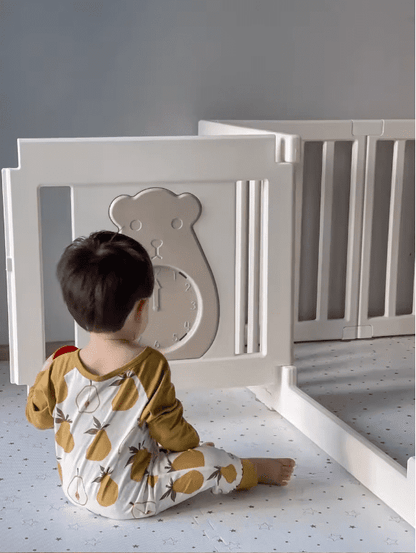 8+2 baby playpen white