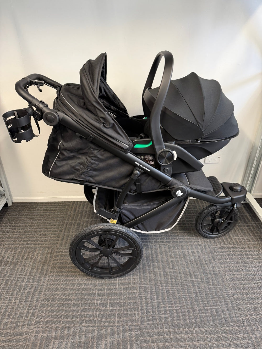 Pre-order Hill All Terrain Jogging Baby Stroller with Carrycot and Reclining Car Seat (Black）