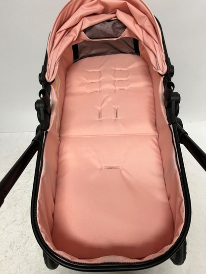 Pre-order Skyra 2-in-1 Newborn Pram & Bassinet Stroller with Car Seat and ISOFIX Base (Pink) - image 8