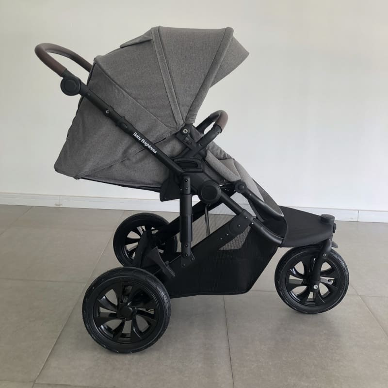 Newborn Pram – EasyGo 1+ Three Wheel Stroller with Carrycot, Car Seat and Rotating ISOFIX Base (Grey)